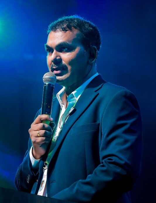 Mr. Alexandar Samuel